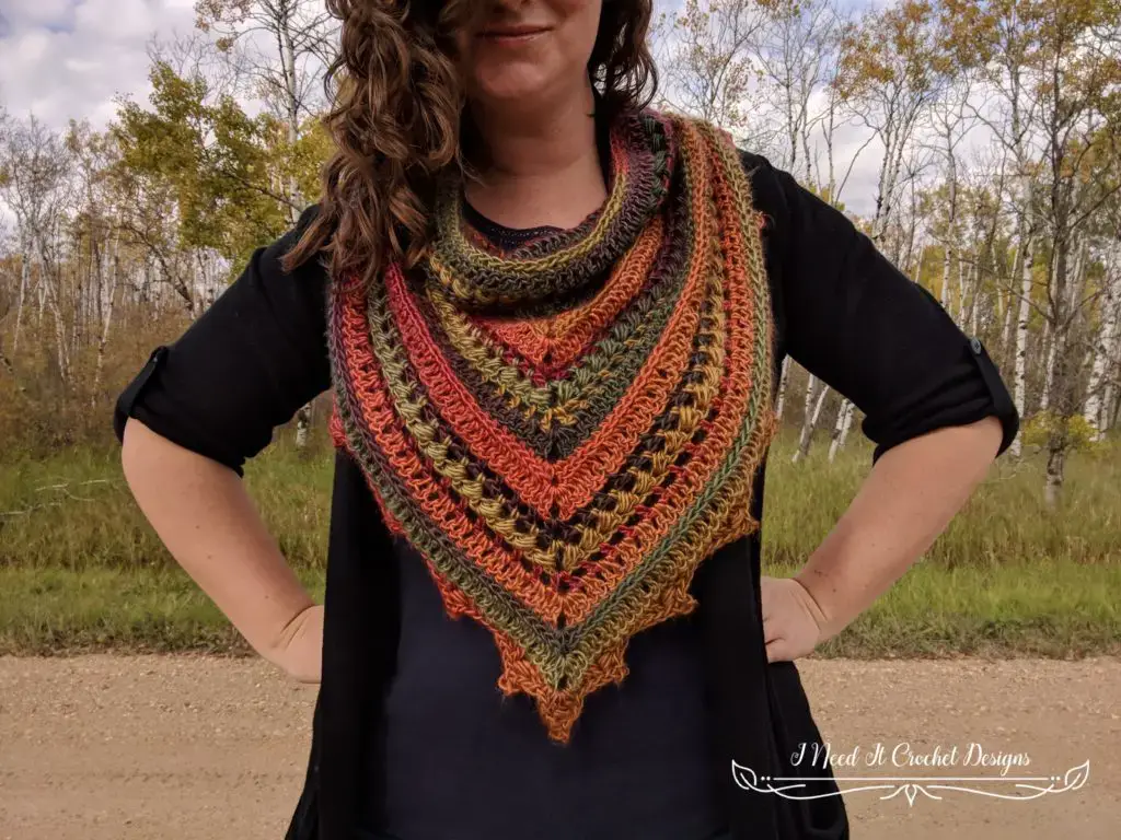 Model wearing Free Crochet Cowl Pattern - Bauble Bandana Cowl