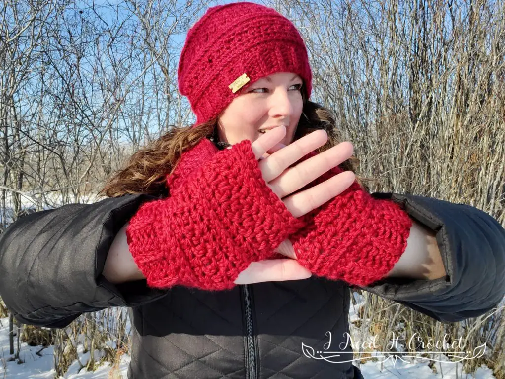 The Ever-Changing Gloves - Free Crochet Pattern