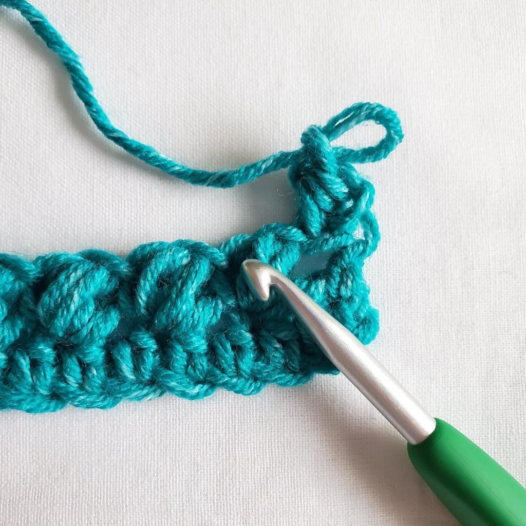 Indicates where to place your next bean stitch. 