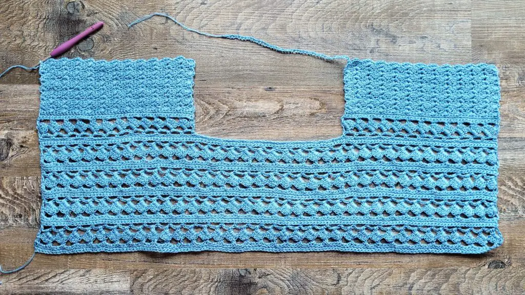 Figure 5 showing the back lace panel and both finished shoulders.