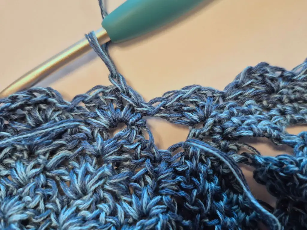 Figure 10 showing the gap you will need to close with the yarn end.